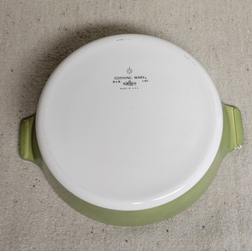 Vintage Corningware - Picture 7 of 12